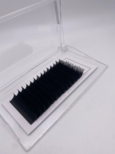 Load image into Gallery viewer, Classic Lash Extension Tray - single
